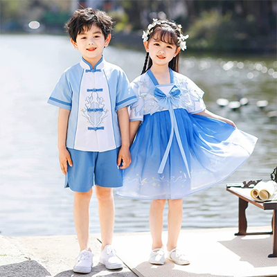 Ngày thiếu nhi Trang phục dành cho trẻ em Cô gái Hanfu Ba nhân vật Cổ điển Nam sinh Quần áo học sinh Trung Quốc Trang phục biểu diễn dành cho trẻ em Sách Cậu bé Trang phục biểu diễn - Trang phục