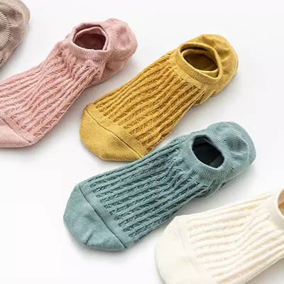Vớ nữ vớ nông miệng dễ thương vớ thuyền mùa hè vô hình silicone chống trượt vớ cotton mỏng phần thủy triều vớ Hàn Quốc - Vớ bông