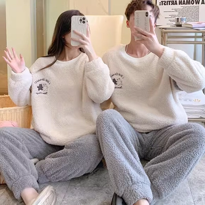 Mùa đông phim hoạt hình anime đồ ngủ nam cặp vợ chồng dịch vụ nhà phù hợp với nữ flannel động vật dính liền san hô nhung dài tay đồ ngủ - Nam giới