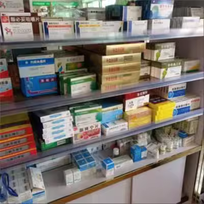 Giữ kính tủ bên dải siêu thị thẻ nhà thuốc dải dài thương hiệu nhựa trưng bày giới thiệu kệ kính dải thẻ dải thẻ kẹp nhãn dải - Kệ / Tủ trưng bày
